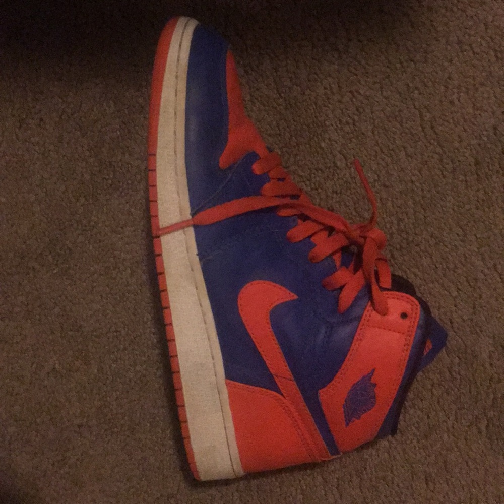 JORDAN 1 orange and blue